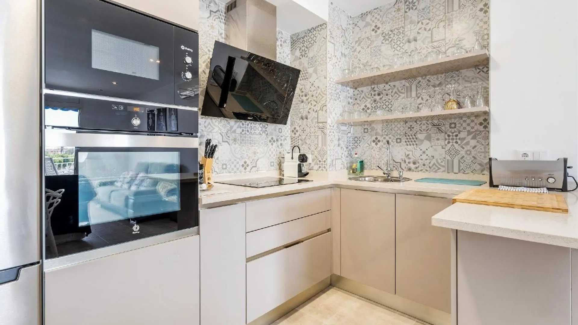 Apartment Ferienwohnung Fuer 5 Personen Ca 90 Qm In Empuriabrava, Costa Brava Golf De Roses Spain